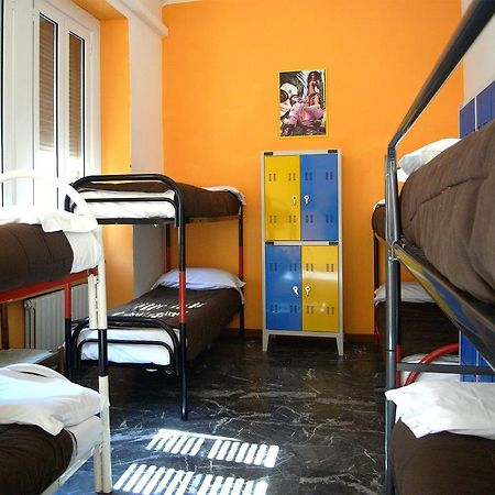 Hostel California Milano Phòng bức ảnh