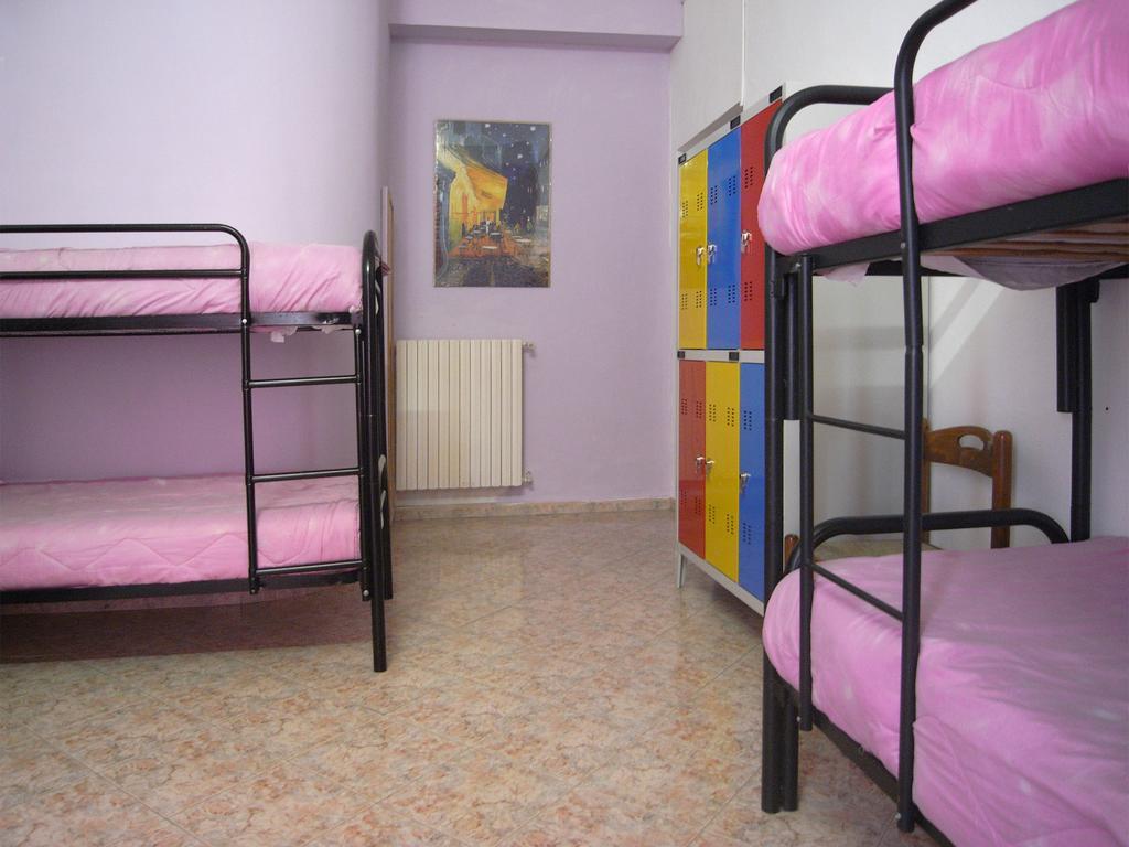 Hostel California Milano Ngoại thất bức ảnh