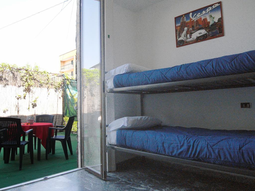 Hostel California Milano Ngoại thất bức ảnh