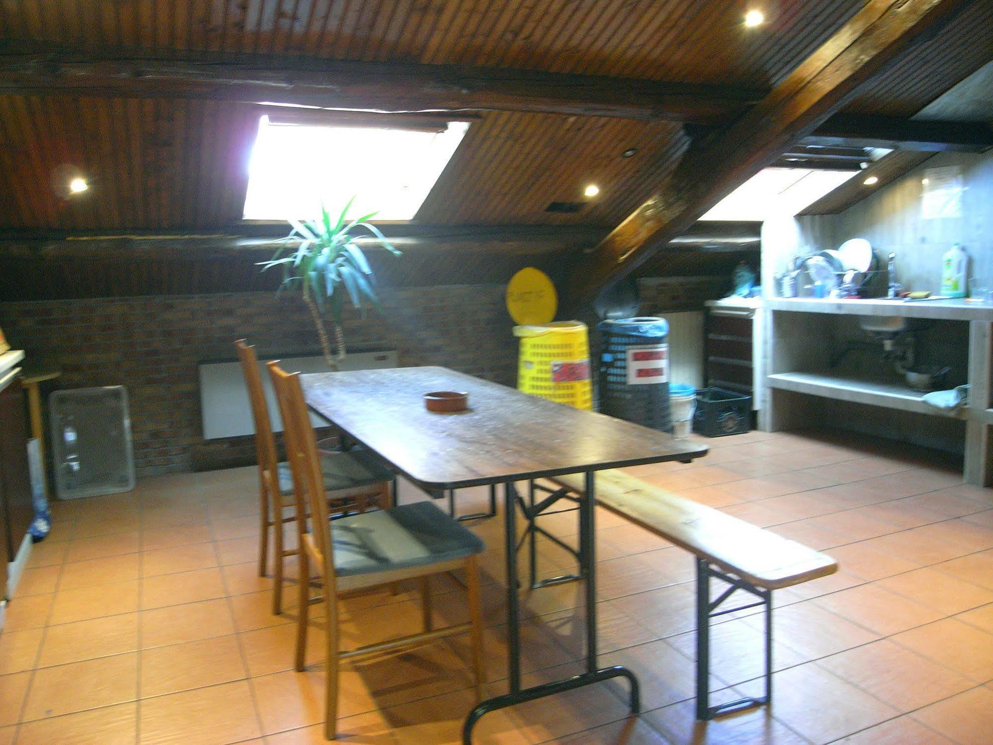 Hostel California Milano Ngoại thất bức ảnh