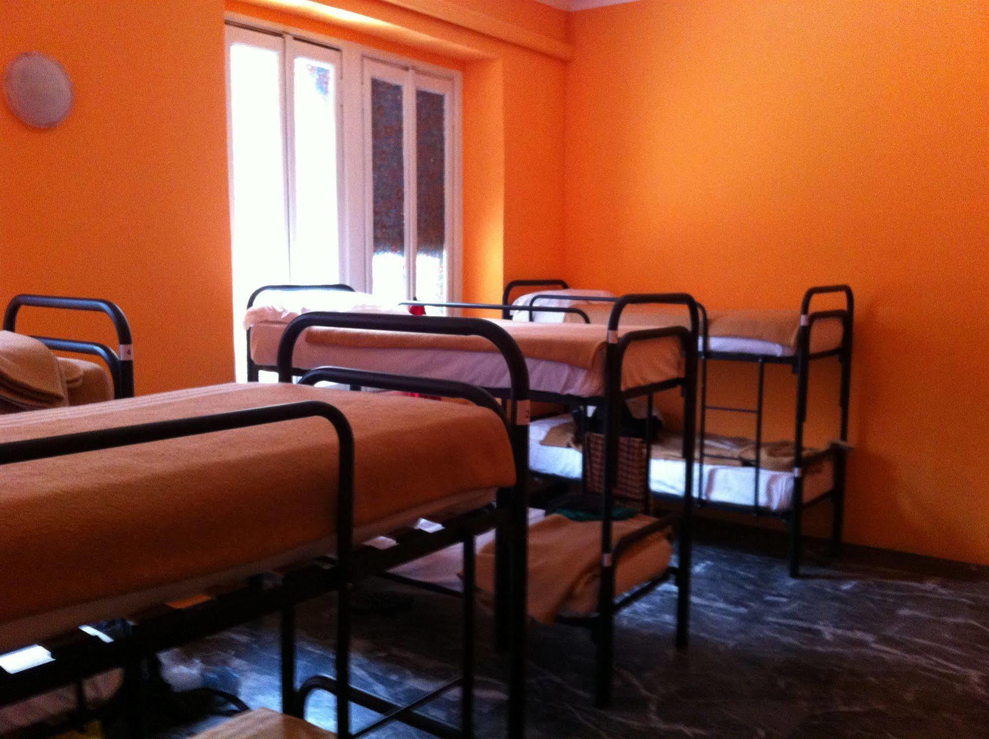 Hostel California Milano Ngoại thất bức ảnh