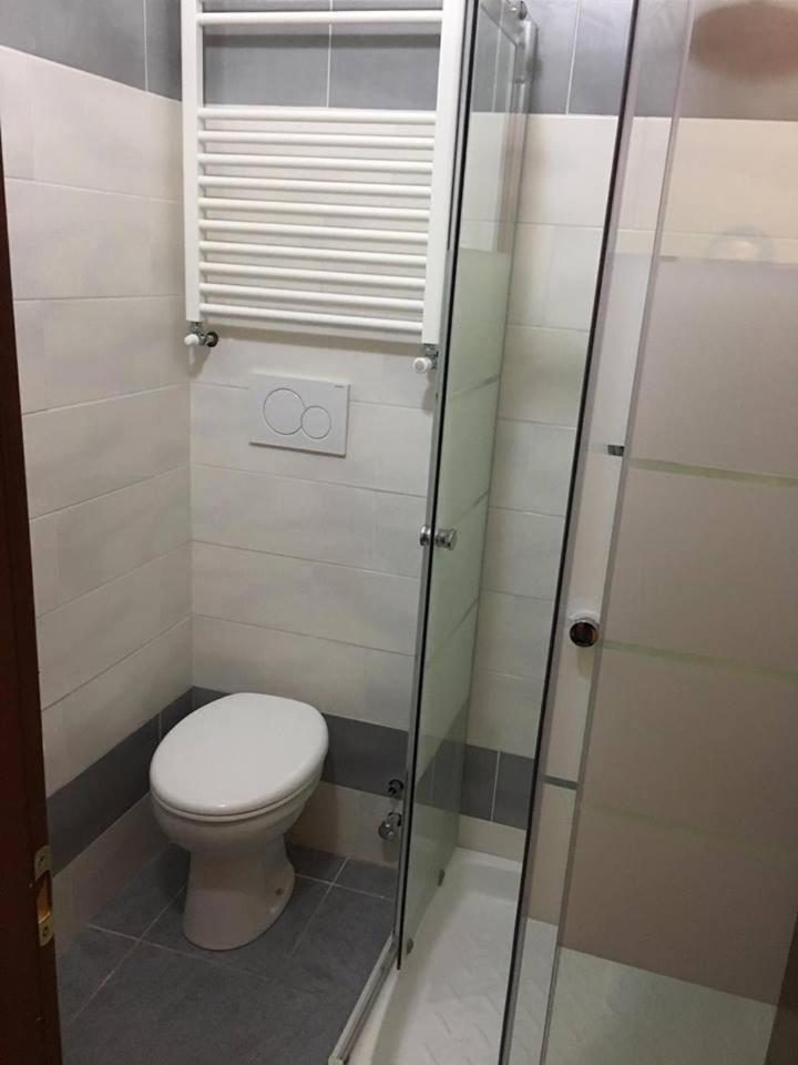 Hostel California Milano Ngoại thất bức ảnh