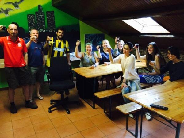 Hostel California Milano Ngoại thất bức ảnh